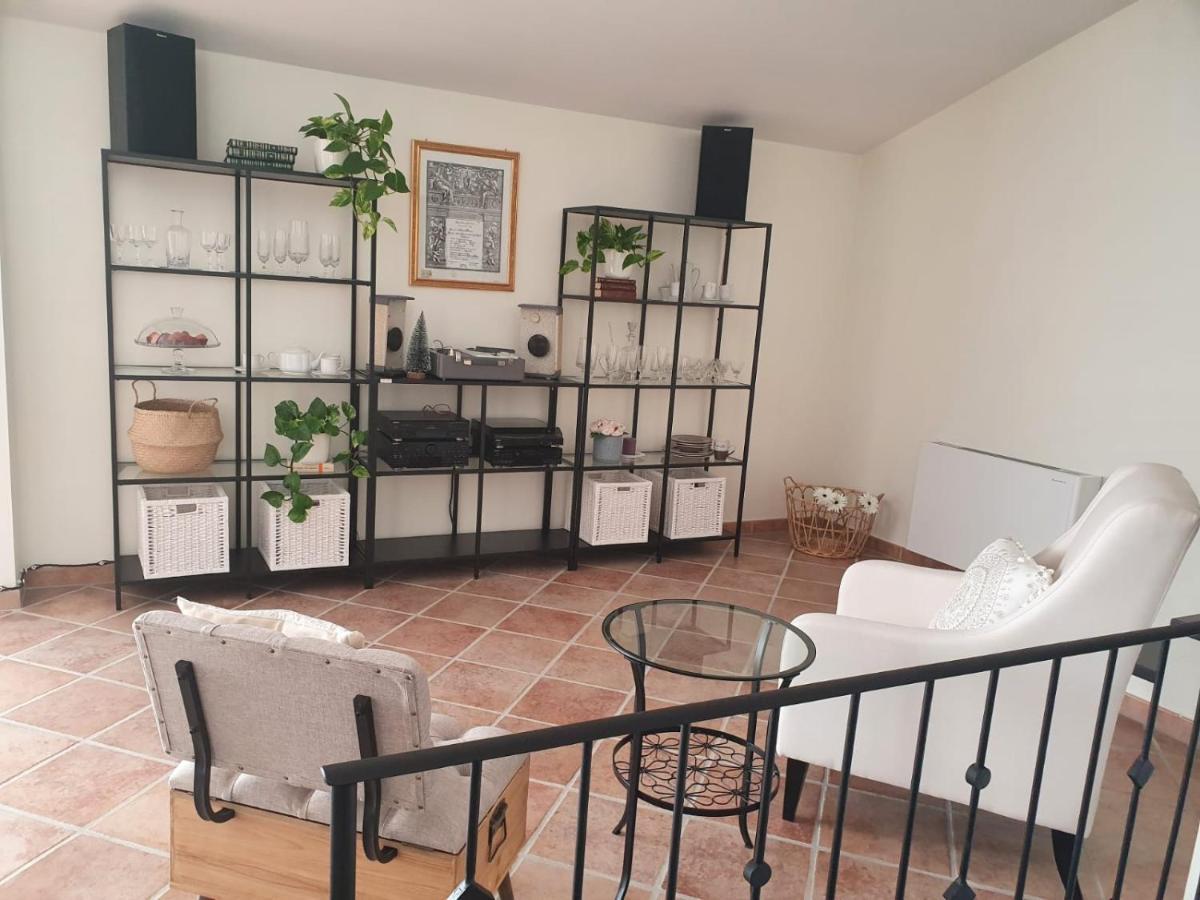 Open Space Rose Iglesias Exterior photo