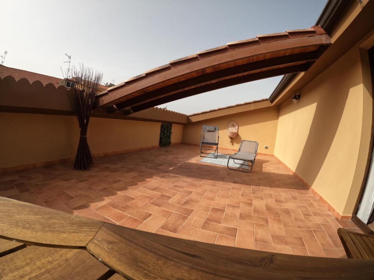 Open Space Rose Iglesias Exterior photo